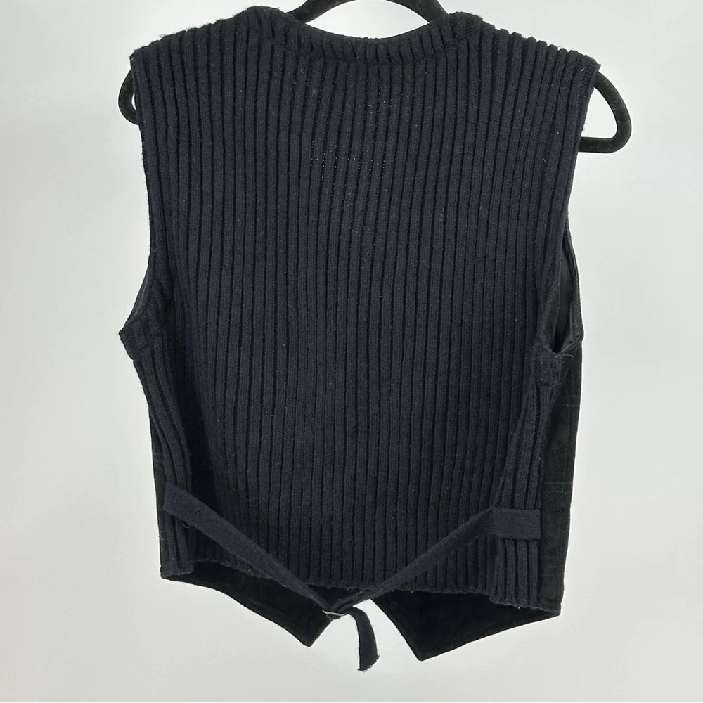 Women’s Large Black Suede Knit Button-Up Vest Monochrome Contemporary‎ - Picture 9 of 9